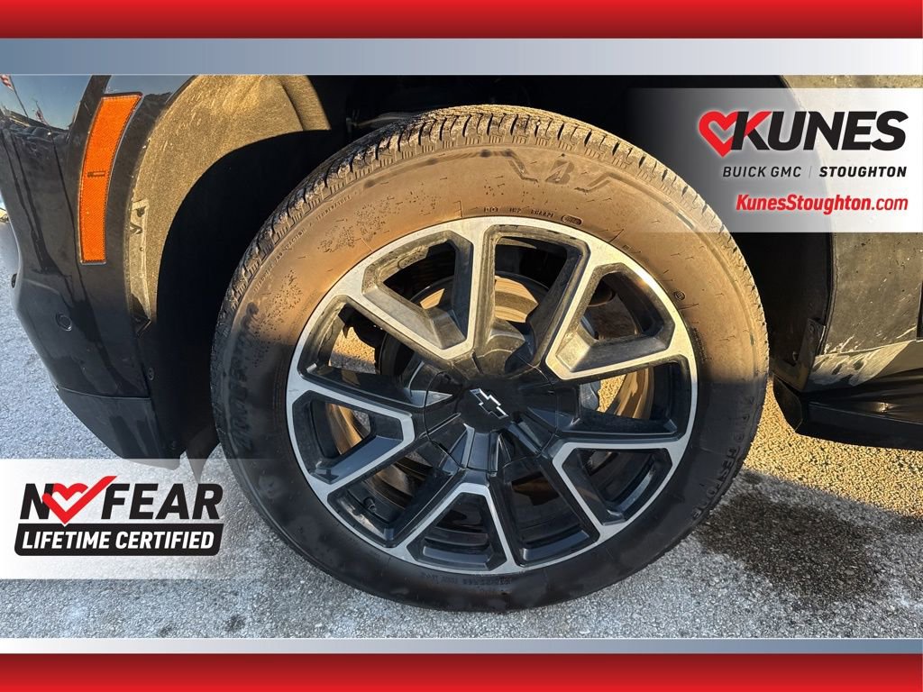 Used 2025 Chevrolet Tahoe RST image 16
