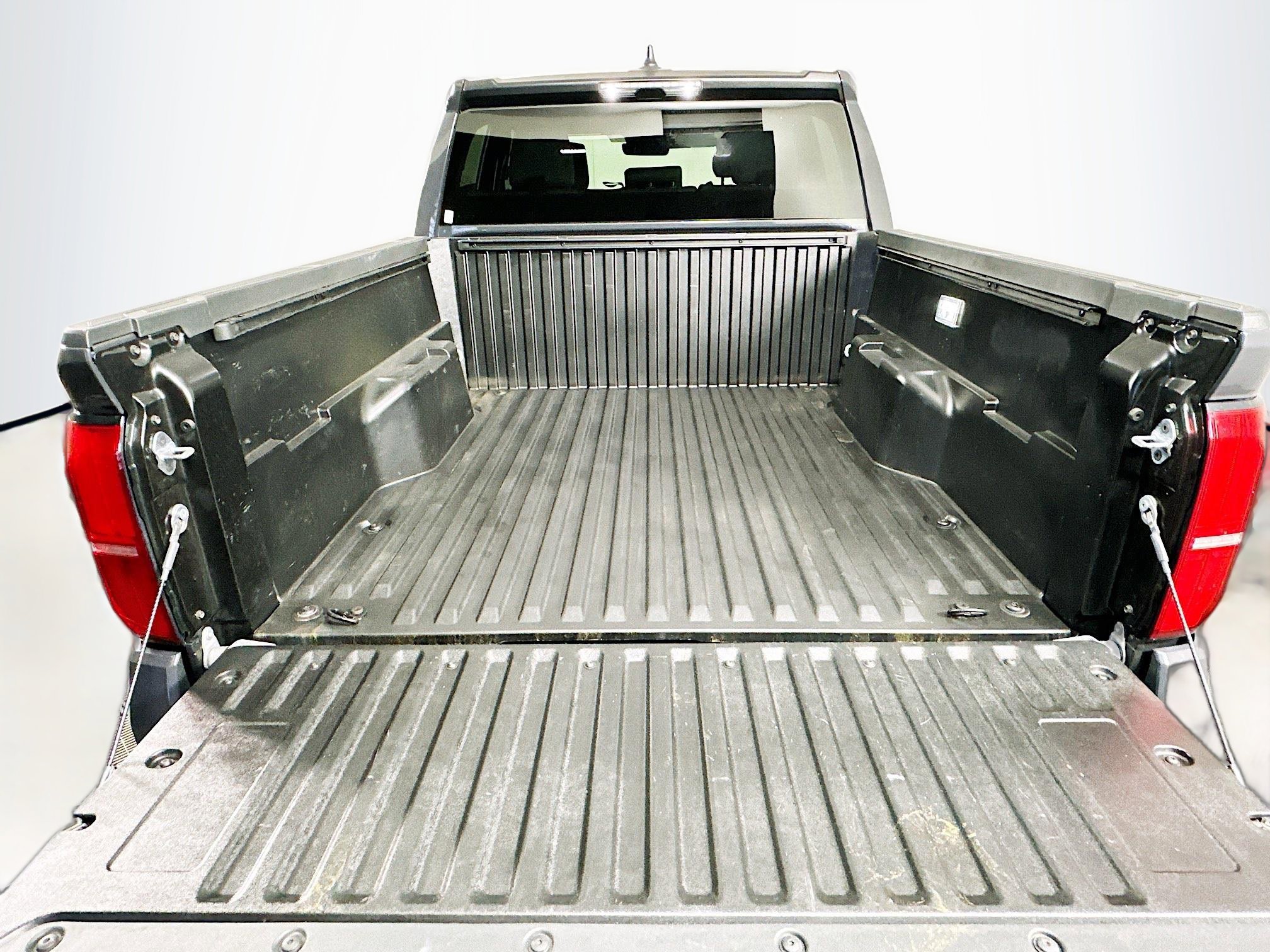 Used 2025 Toyota Tacoma SR5 RWD image 26