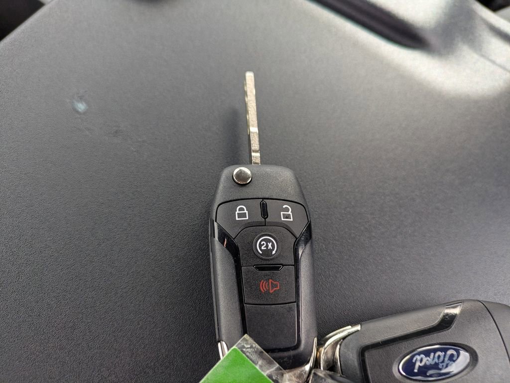 New 2025 Ford F550 4x4 Regular Cab Super Duty image 29