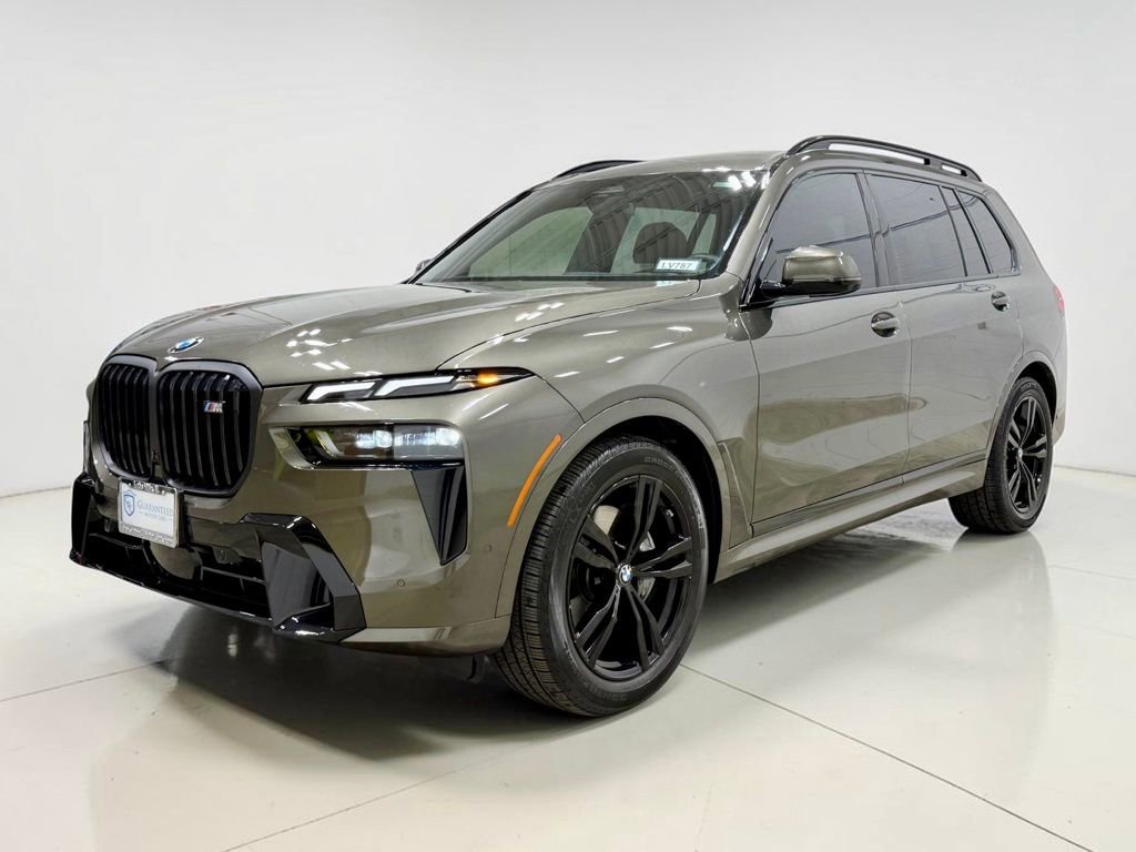 Used 2025 BMW X7 xDrive40i w/ M Sport Package AWD/4WD image 15