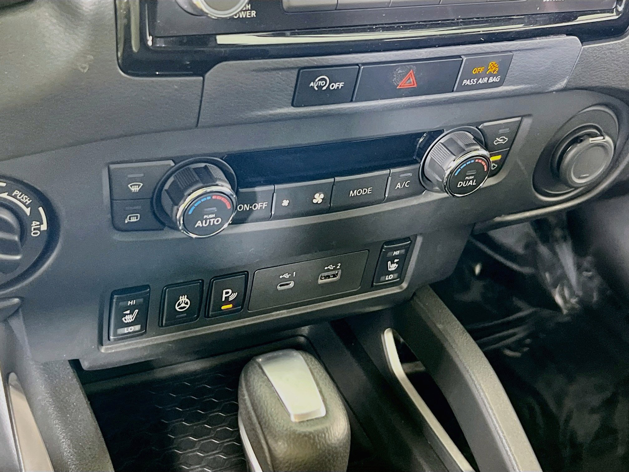 Used 2024 Nissan Frontier SV w/ SV Convenience Package AWD/4WD image 15