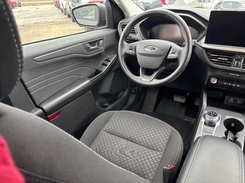 Used 2025 Ford Escape Active w/ Tech Pack #1 AWD/4WD image 13