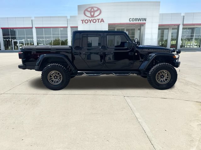 Used 2025 Jeep Gladiator Mojave w/ Convenience Group AWD/4WD image 6