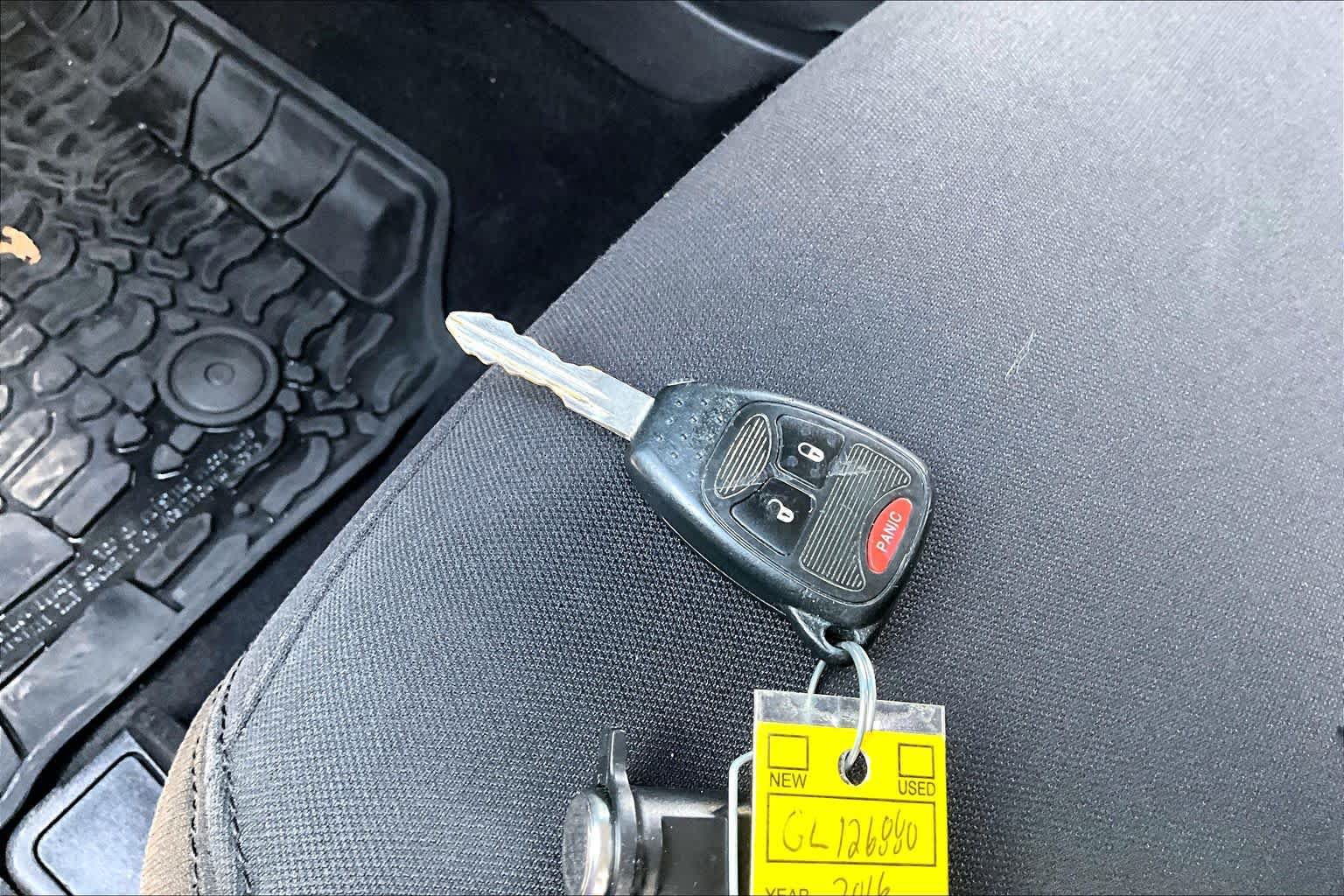 Used 2016 Jeep Wrangler Sport AWD/4WD image 17