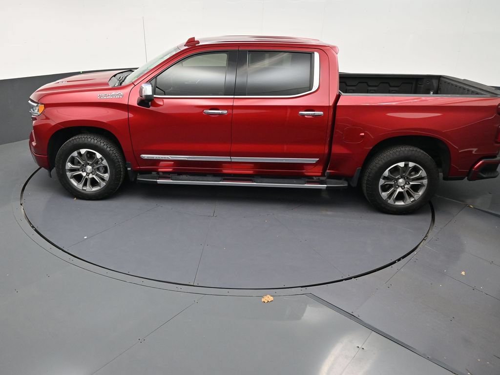 Used 2024 Chevrolet Silverado 1500 High Country w/ Z71 Off-Road Package AWD/4WD image 14