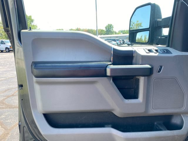 Used 2016 Ford F150 XLT w/ Trailer Tow Package AWD/4WD image 13