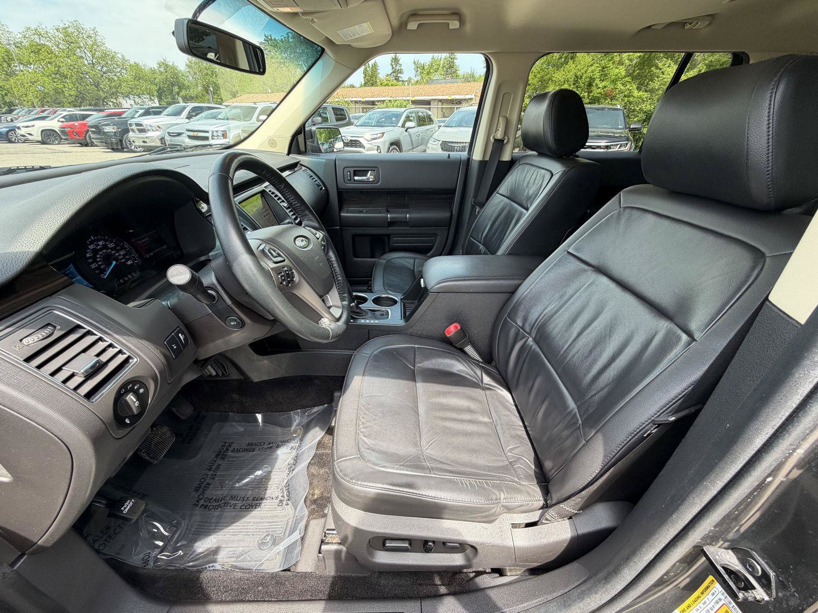 Used 2019 Ford Flex SEL w/ Equipment Group 202A AWD/4WD image 12
