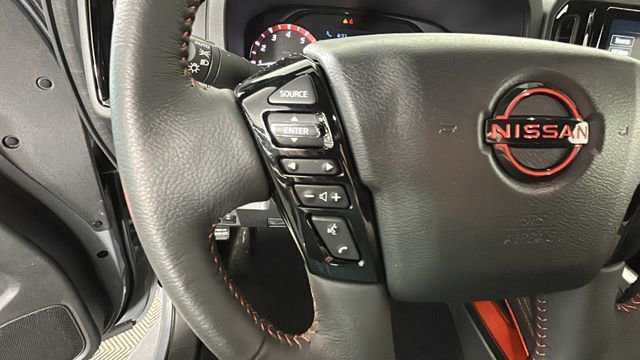 Used 2025 Nissan Frontier PRO-4X AWD/4WD image 16