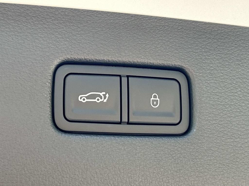 New 2027 Genesis GV80 2.5T AWD/4WD image 14