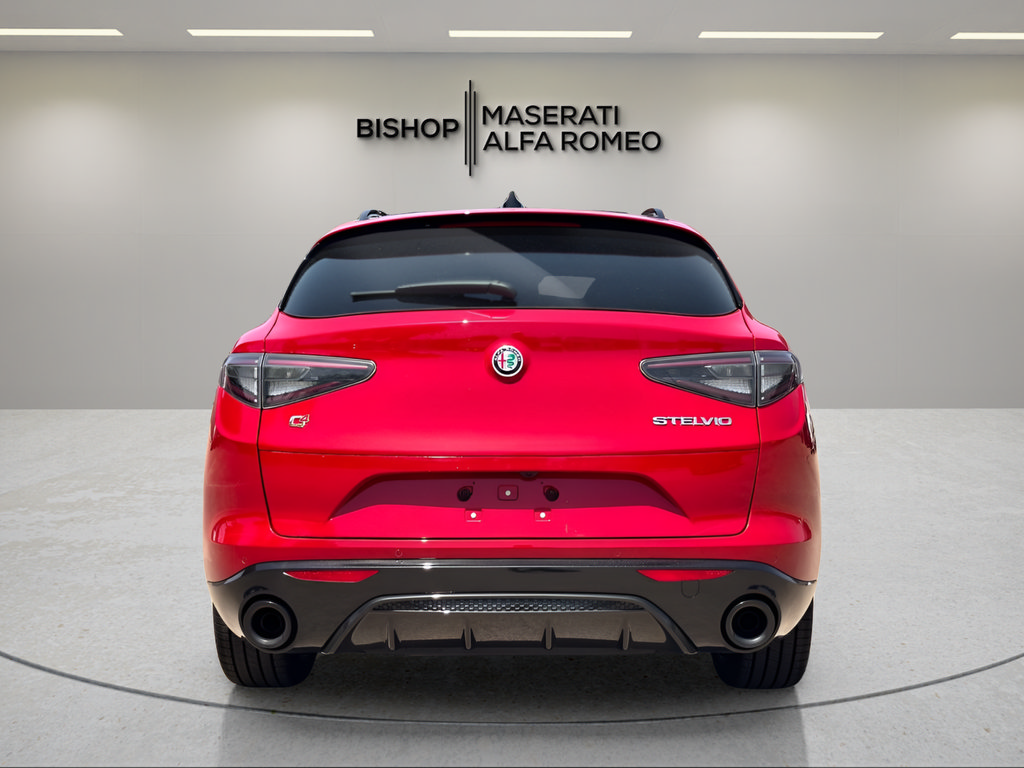 Used 2026 Alfa Romeo Stelvio Sprint AWD/4WD image 4