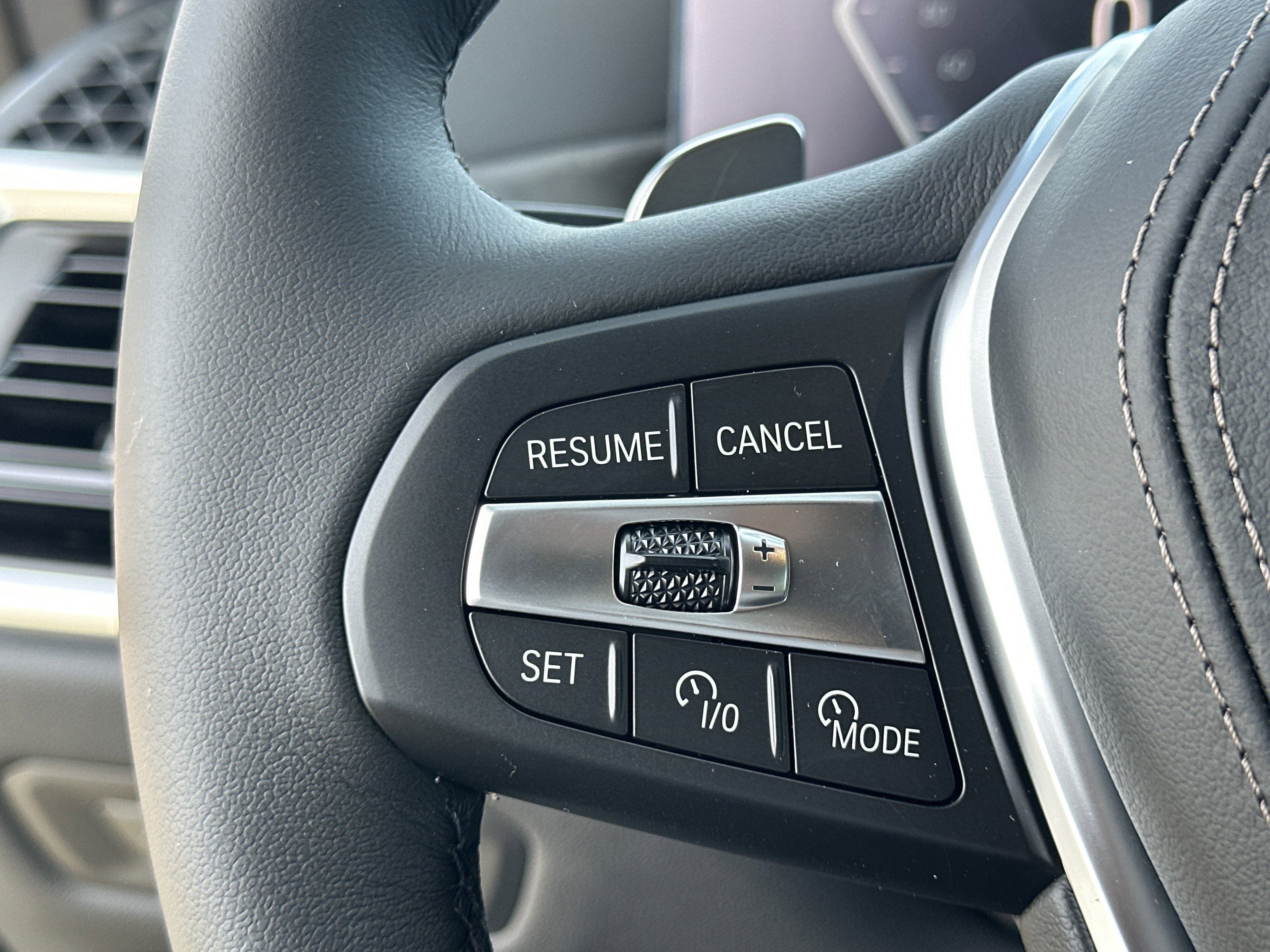 New 2026 BMW X5 xDrive40i w/ Climate Comfort Package AWD/4WD image 14