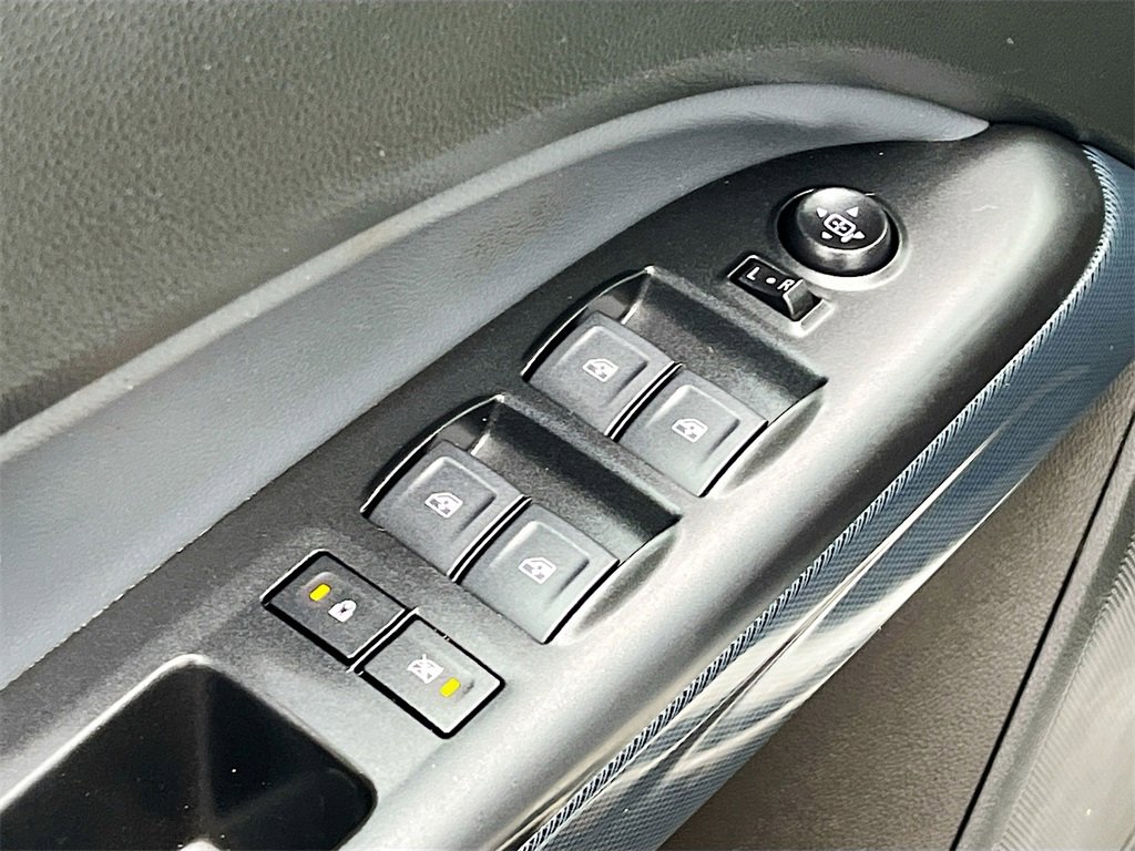 Used 2022 Chevrolet Colorado Z71 image 18