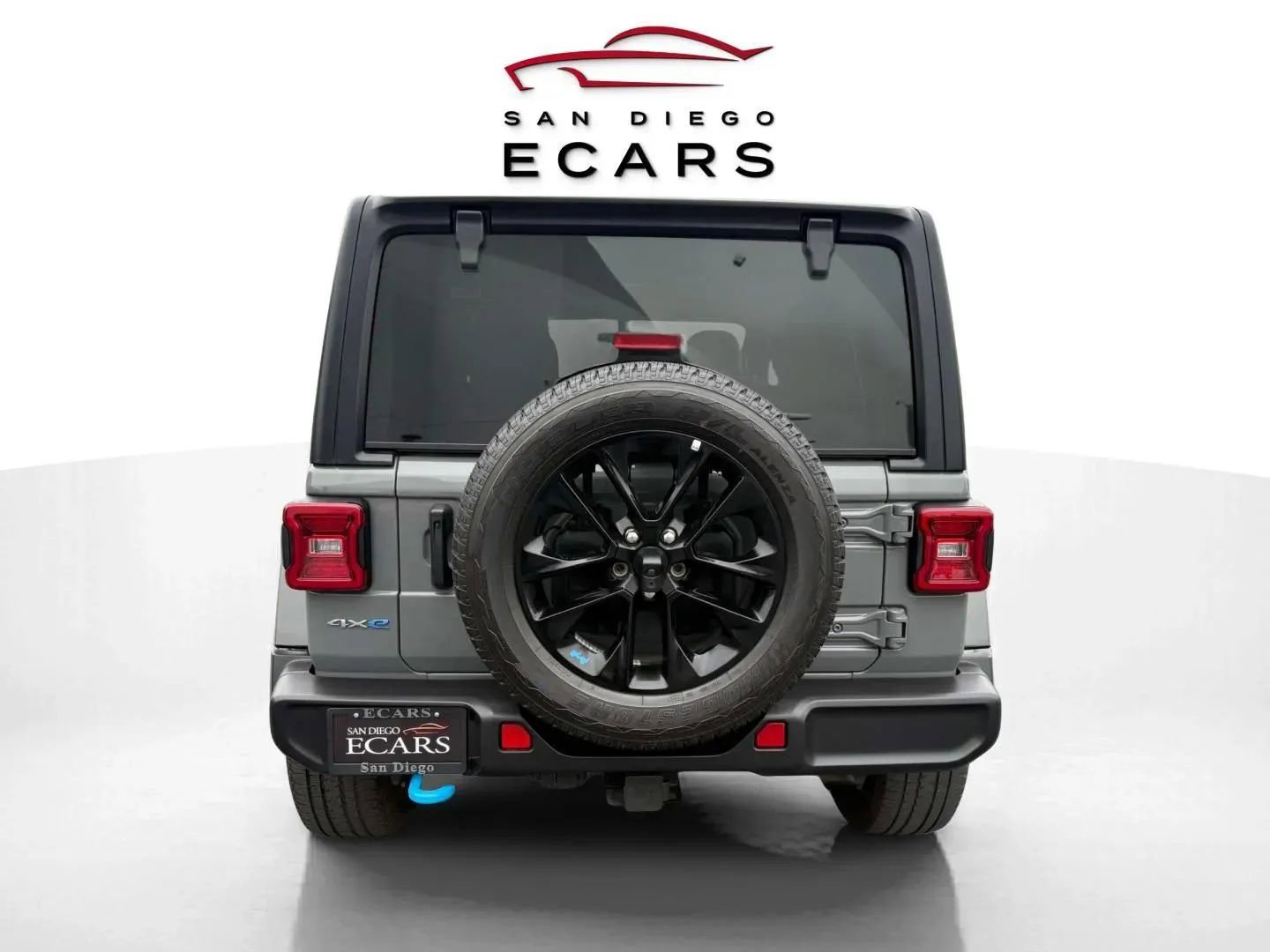 Used 2023 Jeep Wrangler Unlimited Sahara image 6