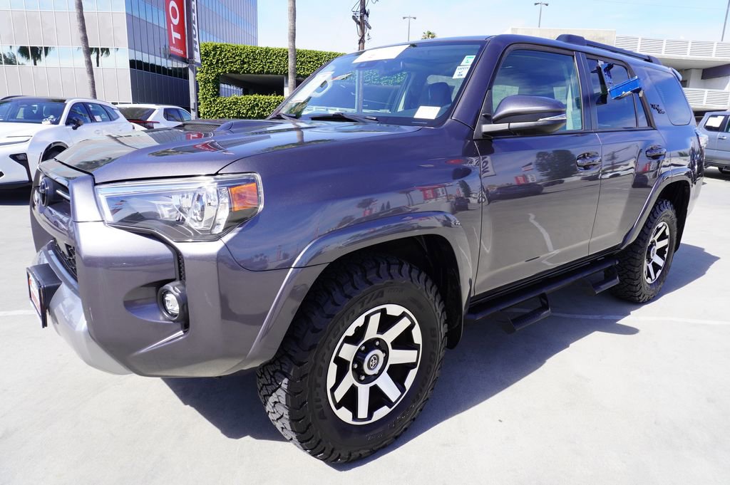 Certified 2021 Toyota 4Runner TRD Off-Road Premium w/ Moonroof Package image 4