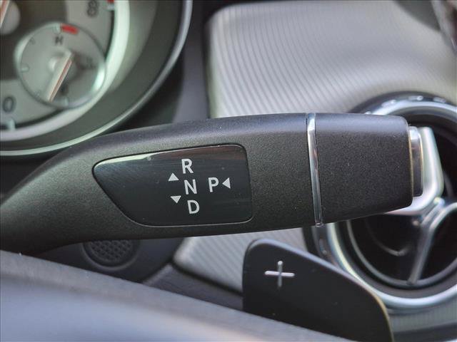 Used 2017 Mercedes-Benz GLA 250 4MATIC image 10
