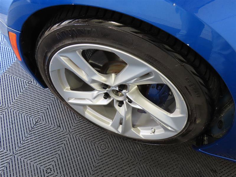 Used 2017 Chevrolet Camaro SS image 9