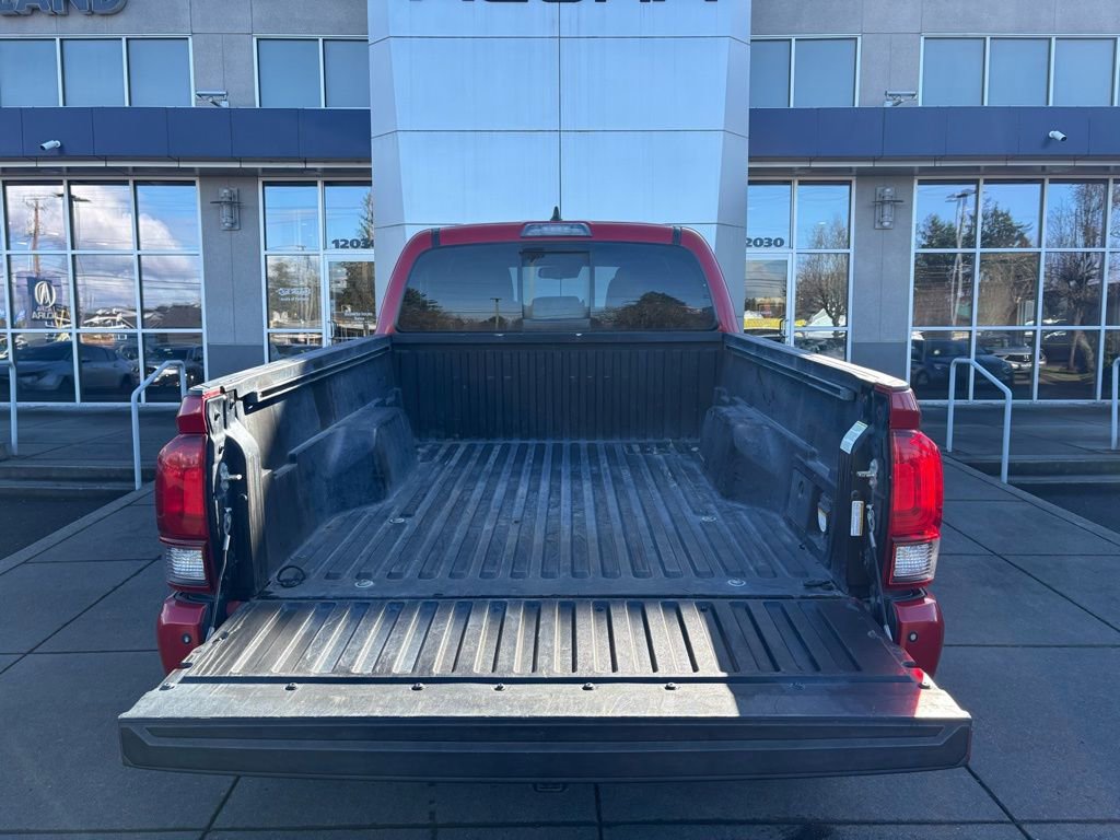 Used 2019 Toyota Tacoma TRD Off-Road w/ Technology Package image 21