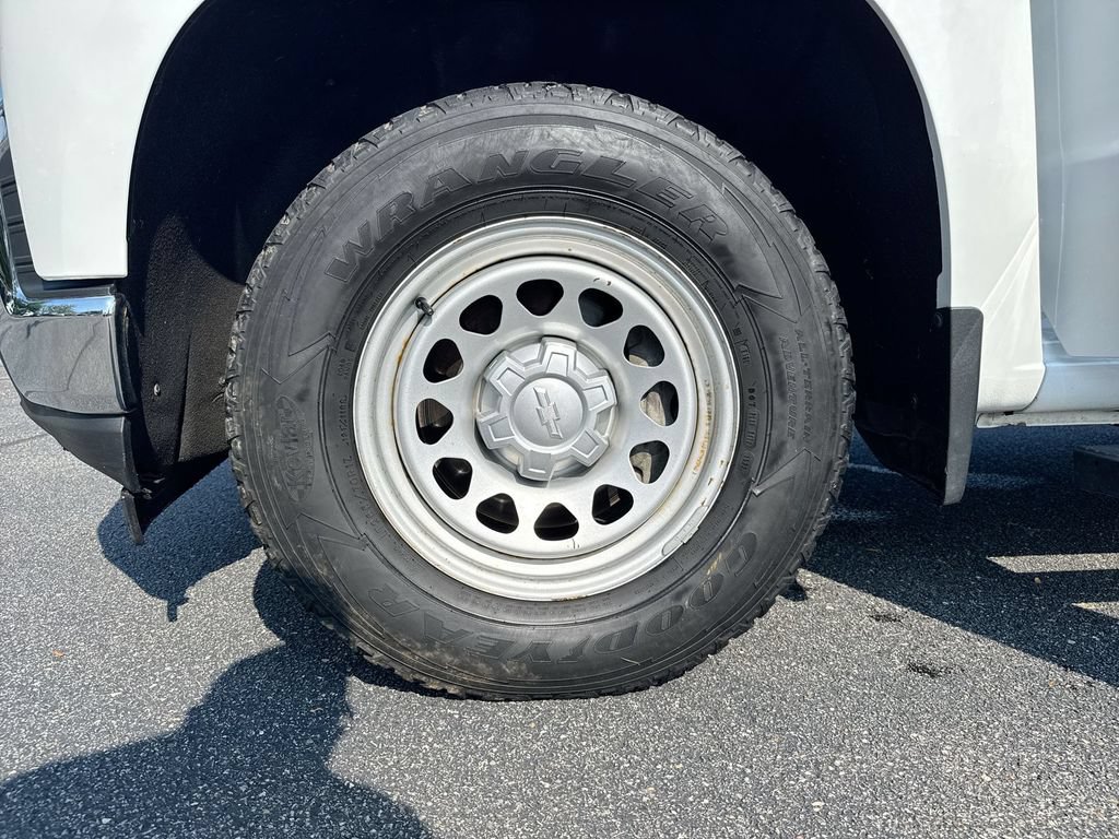 Used 2021 Chevrolet Silverado 1500 W/T w/ WT Value Package AWD/4WD image 26