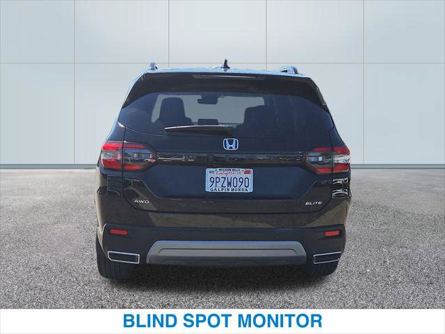 Certified 2025 Honda Pilot Elite image 8