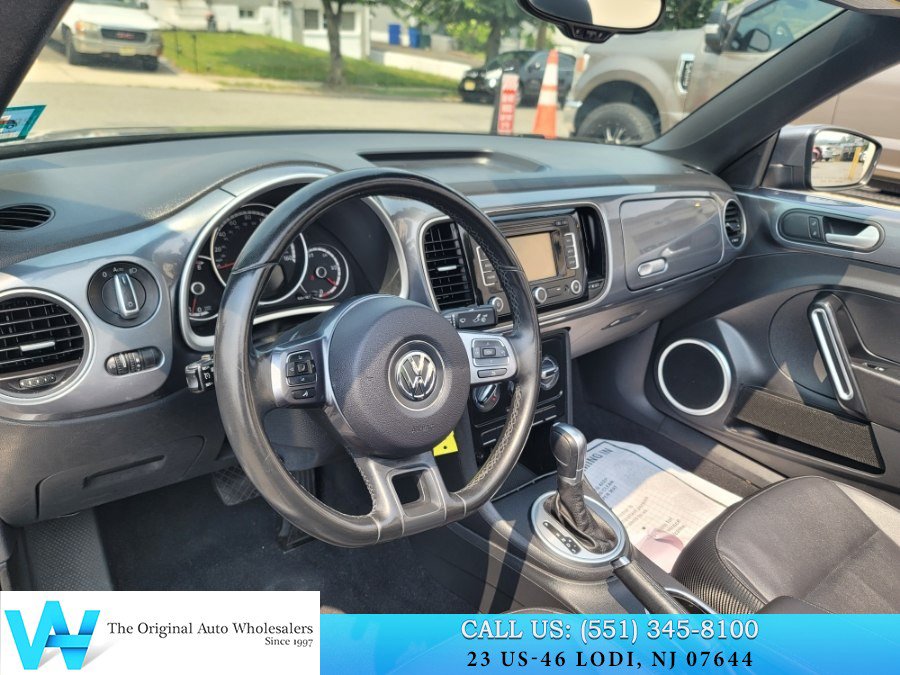 Used 2016 Volkswagen Beetle 1.8T S FWD image 18