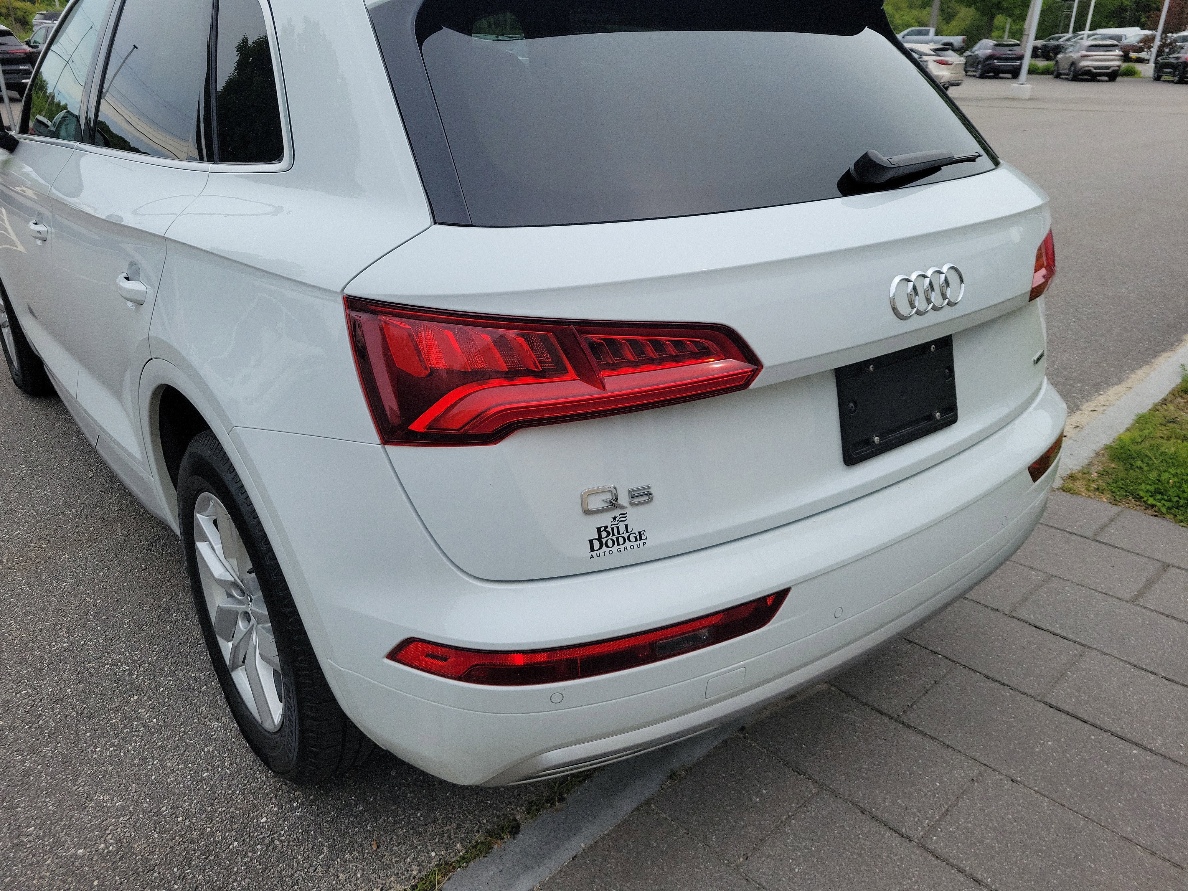 Used 2020 Audi Q5 2.0T Premium w/ Convenience Package AWD/4WD image 15