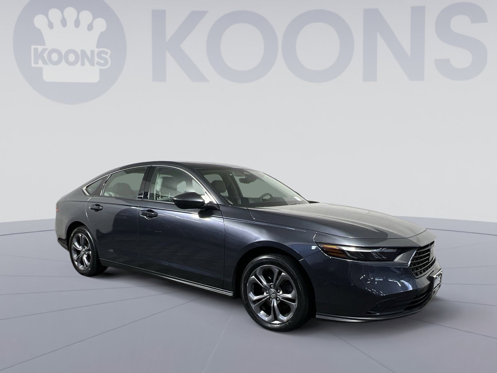 Used 2023 Honda Accord EX image 2