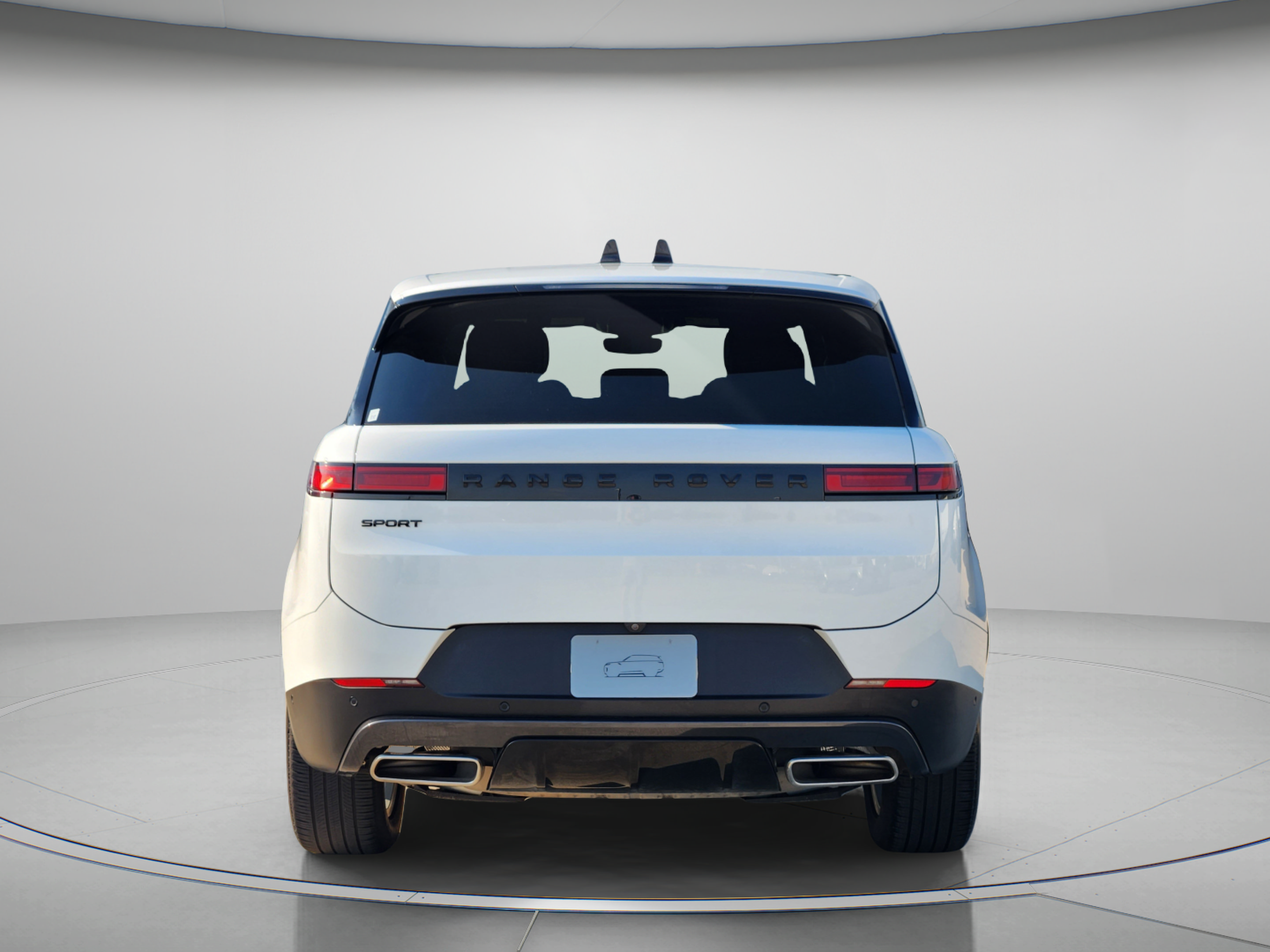Certified 2025 Land Rover Range Rover Sport SE AWD/4WD image 4