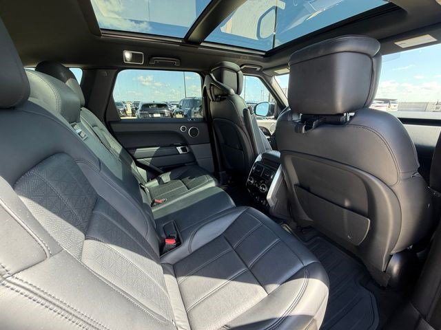 Used 2019 Land Rover Range Rover Sport HSE Dynamic AWD/4WD image 17