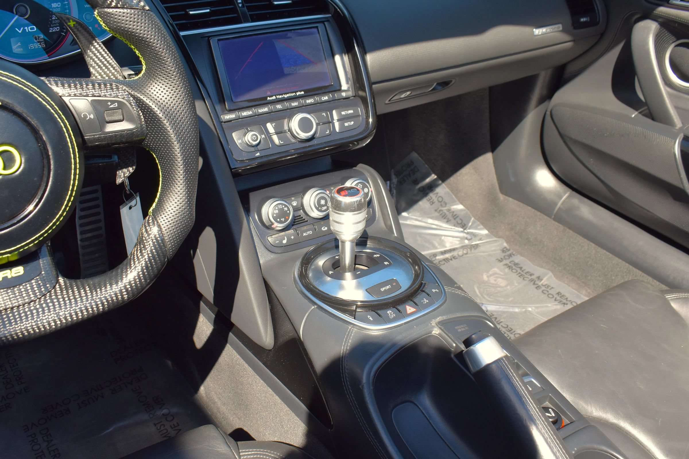 Used 2014 Audi R8 V10 AWD/4WD image 32