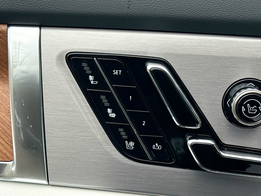 New 2026 Cadillac Vistiq Sport image 20