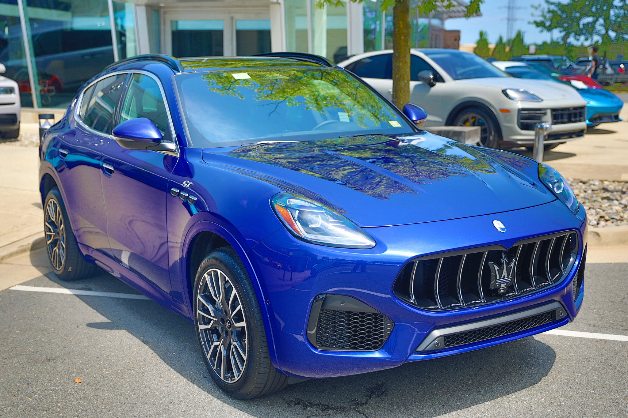 Used 2024 Maserati Grecale GT AWD/4WD image 3