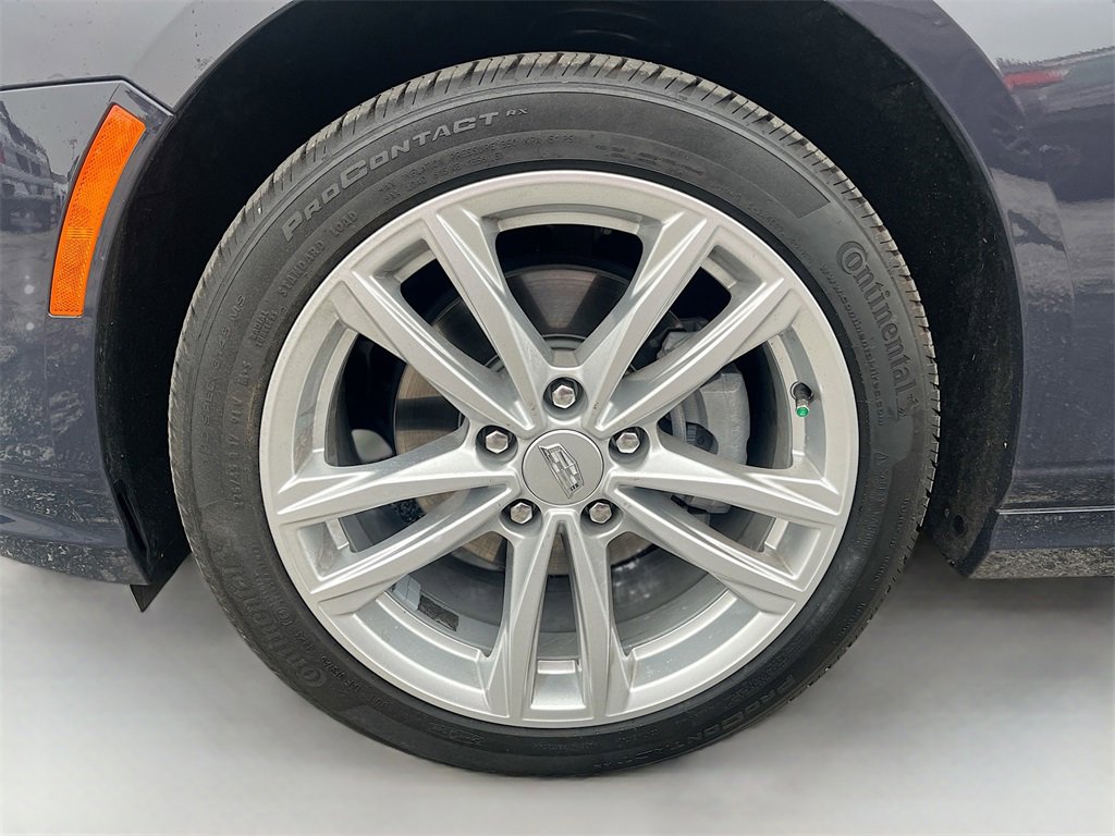 Used 2025 Cadillac CT4 Luxury image 30
