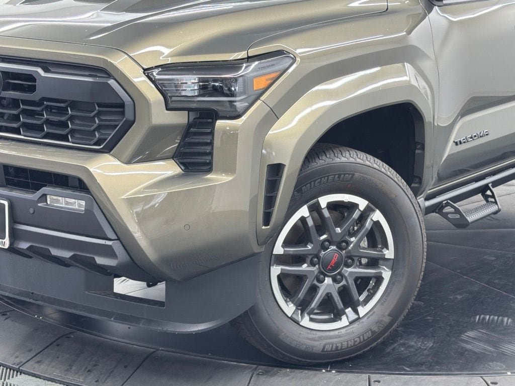 New 2026 Toyota Tacoma TRD Sport w/ TRD Sport Premium Package AWD/4WD image 10