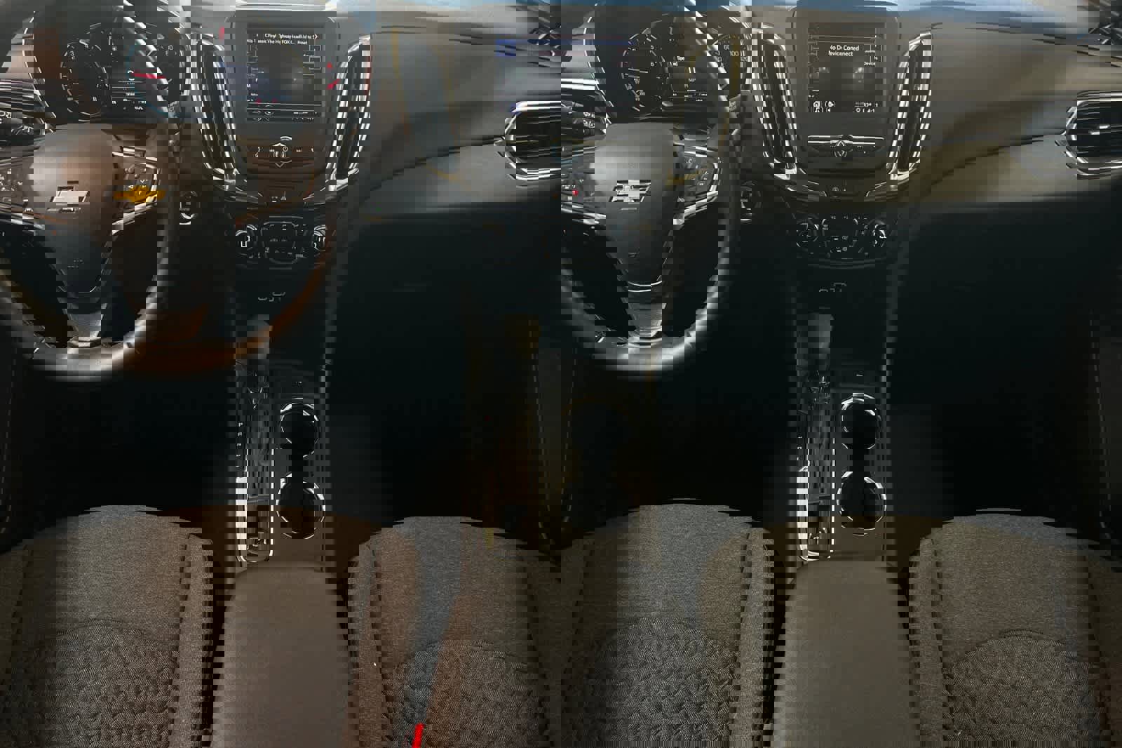 Used 2024 Chevrolet Equinox LT image 4