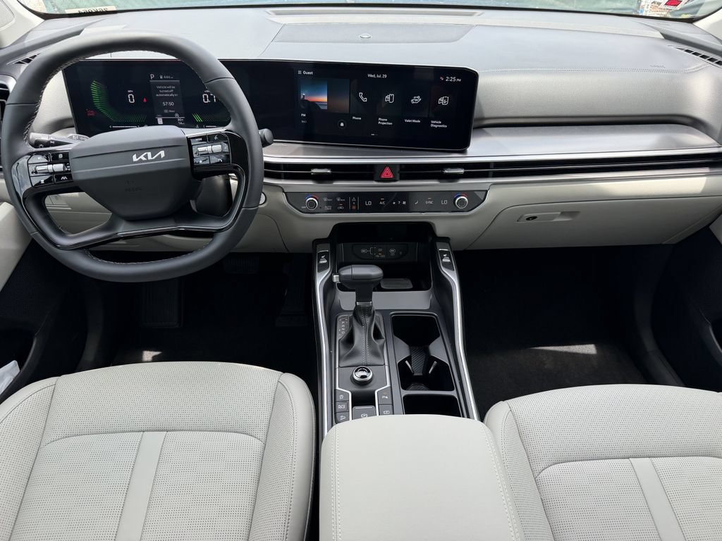New 2026 Kia Sorento S FWD image 11