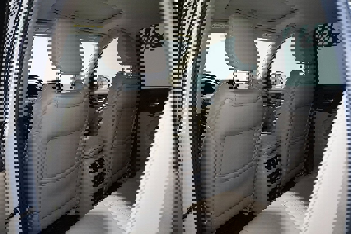 Used 2017 Acura MDX SH-AWD w/ Technology Package image 5