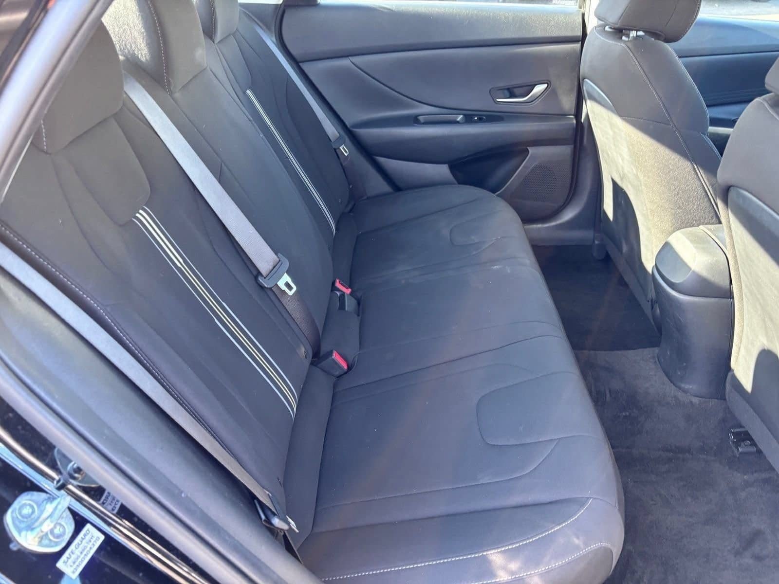 Used 2023 Hyundai Elantra Blue FWD image 12