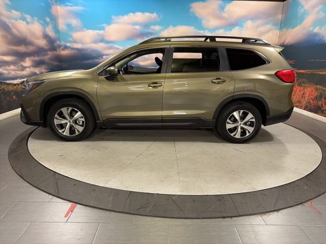 Used 2025 Subaru Ascent Premium AWD/4WD image 5