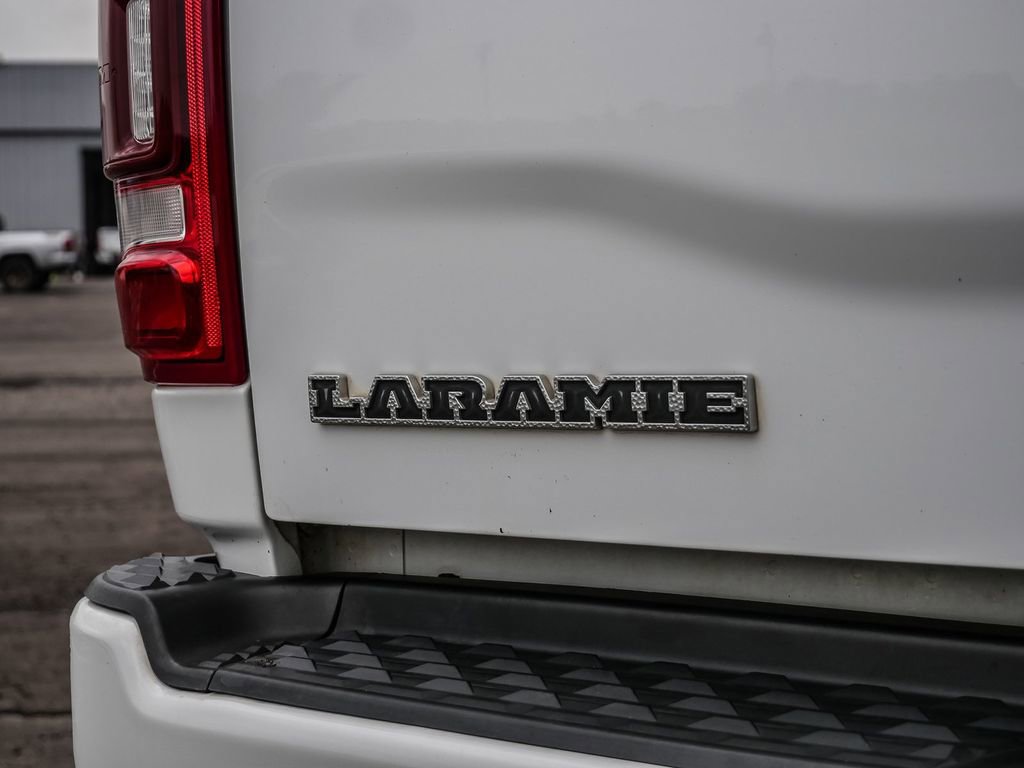 Used 2021 RAM 3500 Laramie AWD/4WD image 15