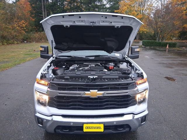 New 2026 Chevrolet Silverado 2500 LT w/ All Star Edition AWD/4WD image 17