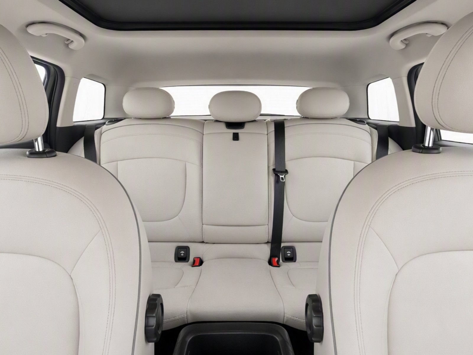 Used 2024 MINI Cooper Clubman S w/ Signature Upholstery Package FWD image 14