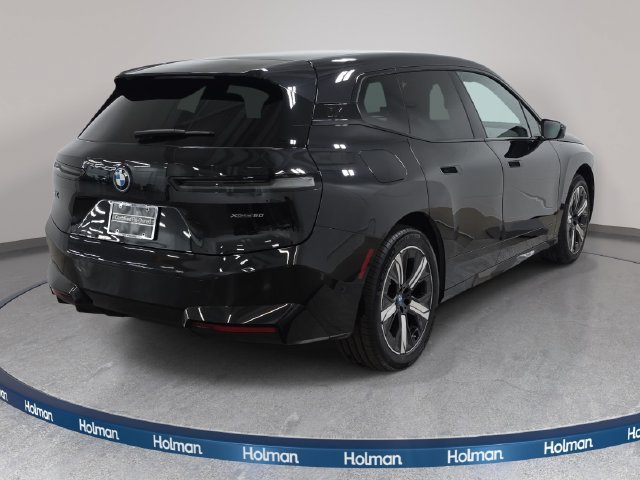 Certified 2024 BMW iX xDrive50 w/ Sport Package AWD/4WD image 5