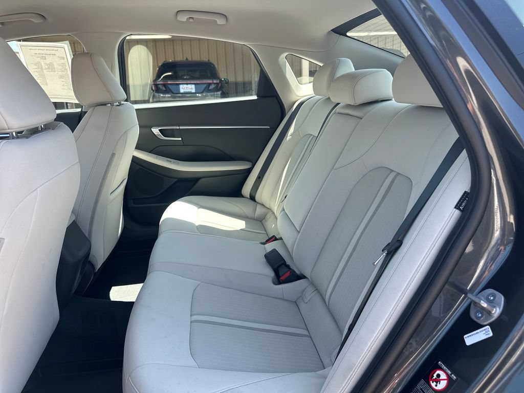 Used 2023 Hyundai Sonata SEL FWD image 26