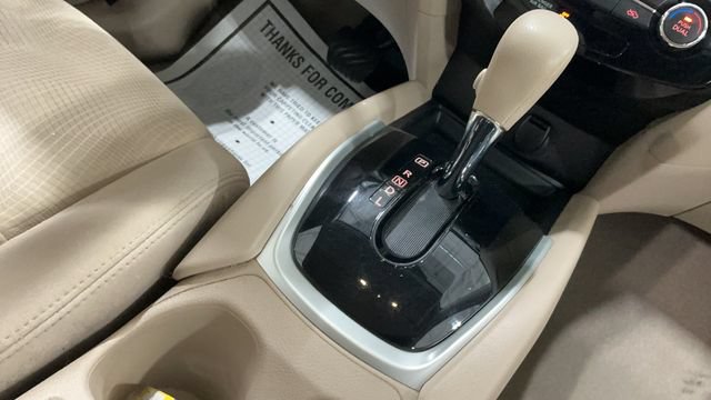 Used 2015 Nissan Rogue SV w/ SV Premium Package FWD image 24