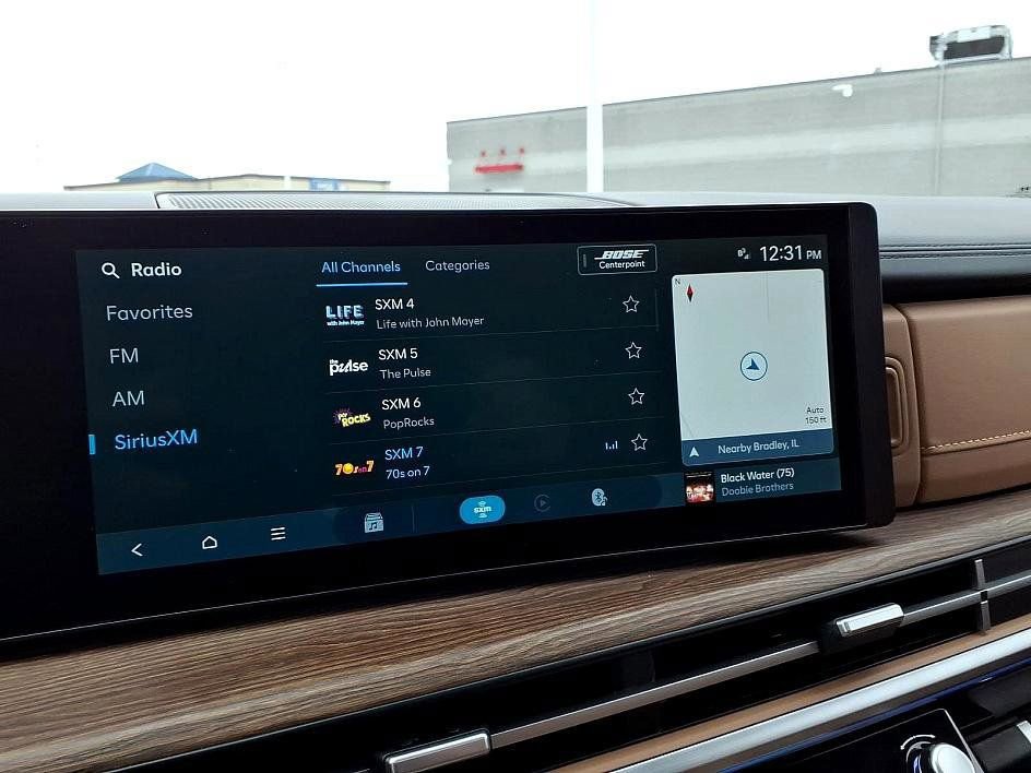 Used 2024 Hyundai Santa Fe Limited image 28