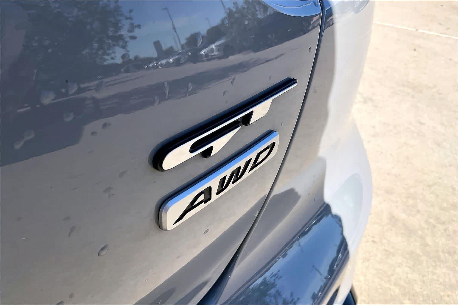 Used 2022 Kia Stinger GT2 w/ Scorpion Package AWD/4WD image 10