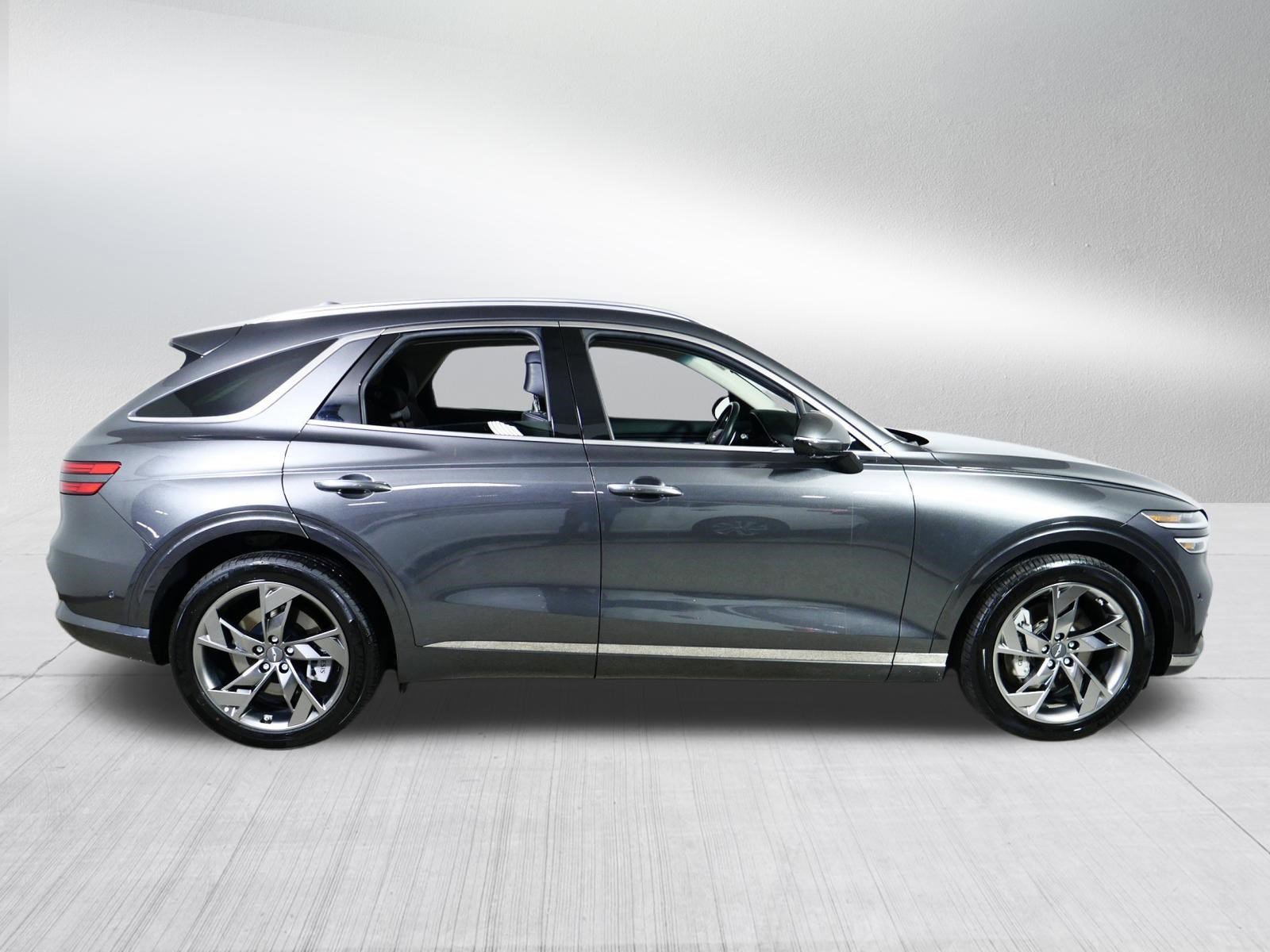 Certified 2025 Genesis Electrified GV70 AWD/4WD image 8