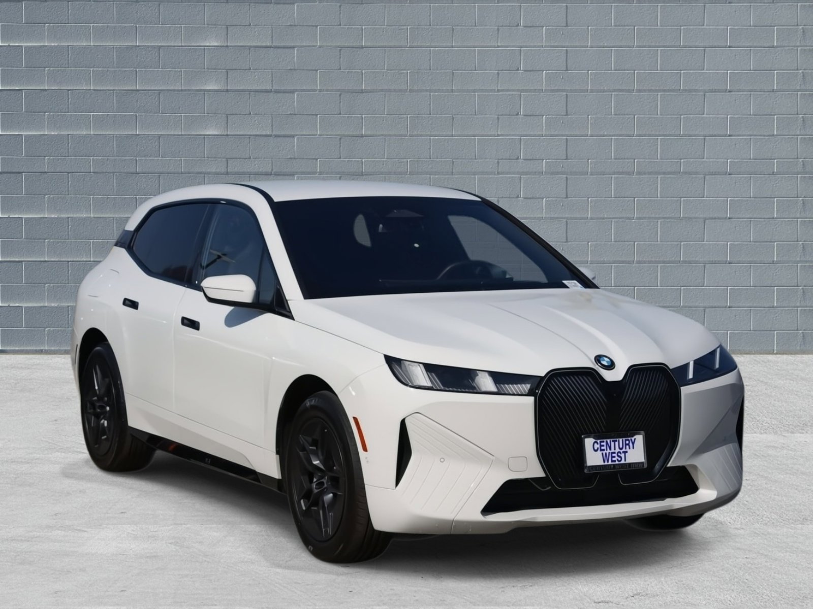 Used 2026 BMW iX xDrive45 w/ Premium Package image 1