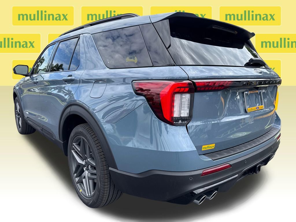 New 2026 Ford Explorer ST RWD image 4
