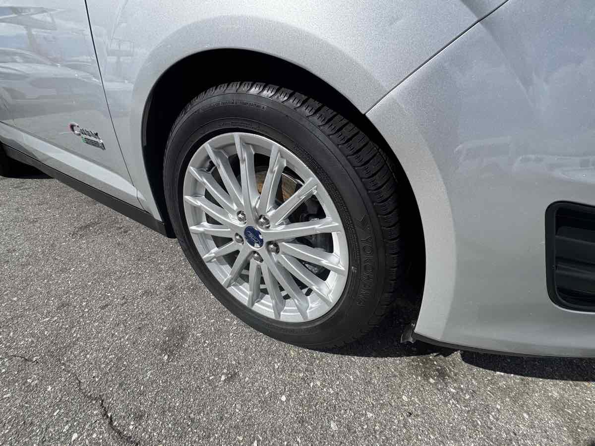 Used 2013 Ford C-MAX Energi SEL image 9